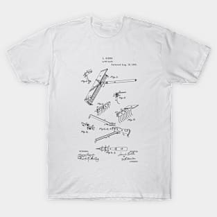 Lawn Rake Gardening Vintage Retro Patent Hand Drawing Funny Novelty Gift T-Shirt